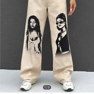 Stylish Cream Graphic Women's Pants
